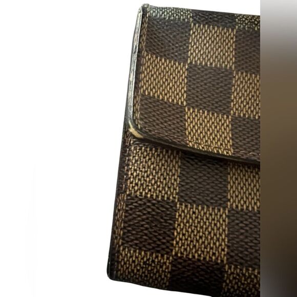 LOUIS VUITTON Damier Ebene Sarah Wallet - Picture 4 of 16